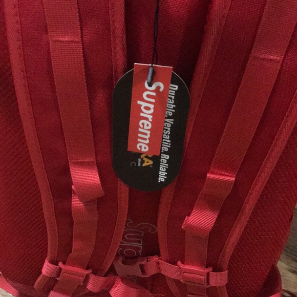 Supreme back pack - Picture 3 of 3